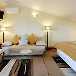 Private Balcony Hot Tub Aguda (Leiria)