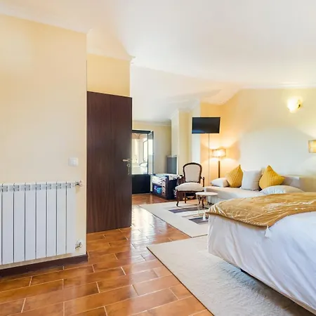 Private Balcony Hot Tub Casa de hóspedes Aguda (Leiria)