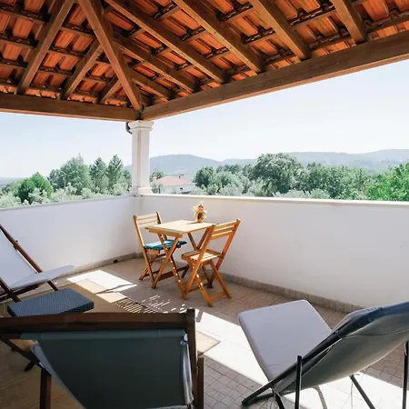 Private Balcony Hot Tub Konukevi