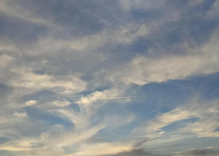 Private Balcony Hot Tub 4* Aguda (Leiria)