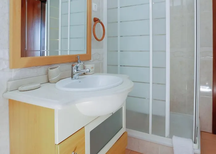 Private Balcony Hot Tub ゲストハウス