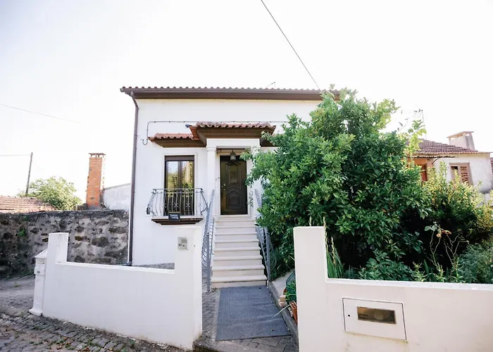 Private Balcony Hot Tub ゲストハウス 4*