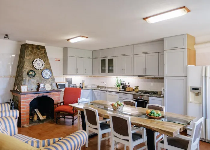 Private Balcony Hot Tub 4*